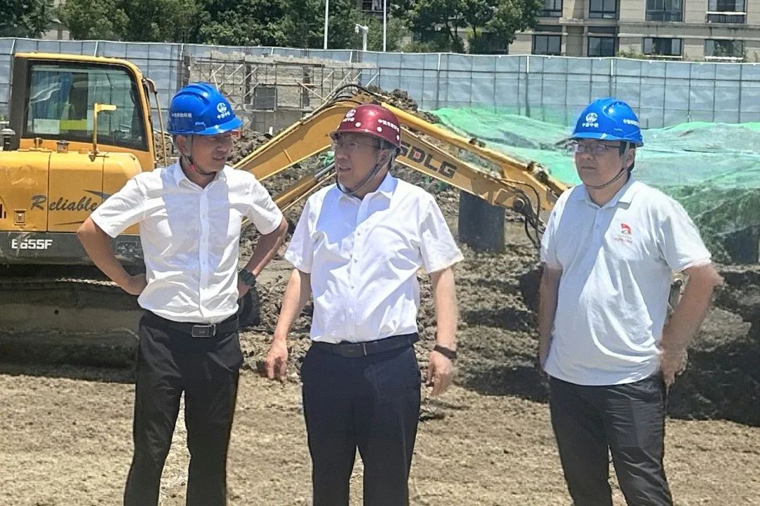 公司黨委書記、董事長李明華到蘇州清樹灣項目檢查指導(dǎo)工作